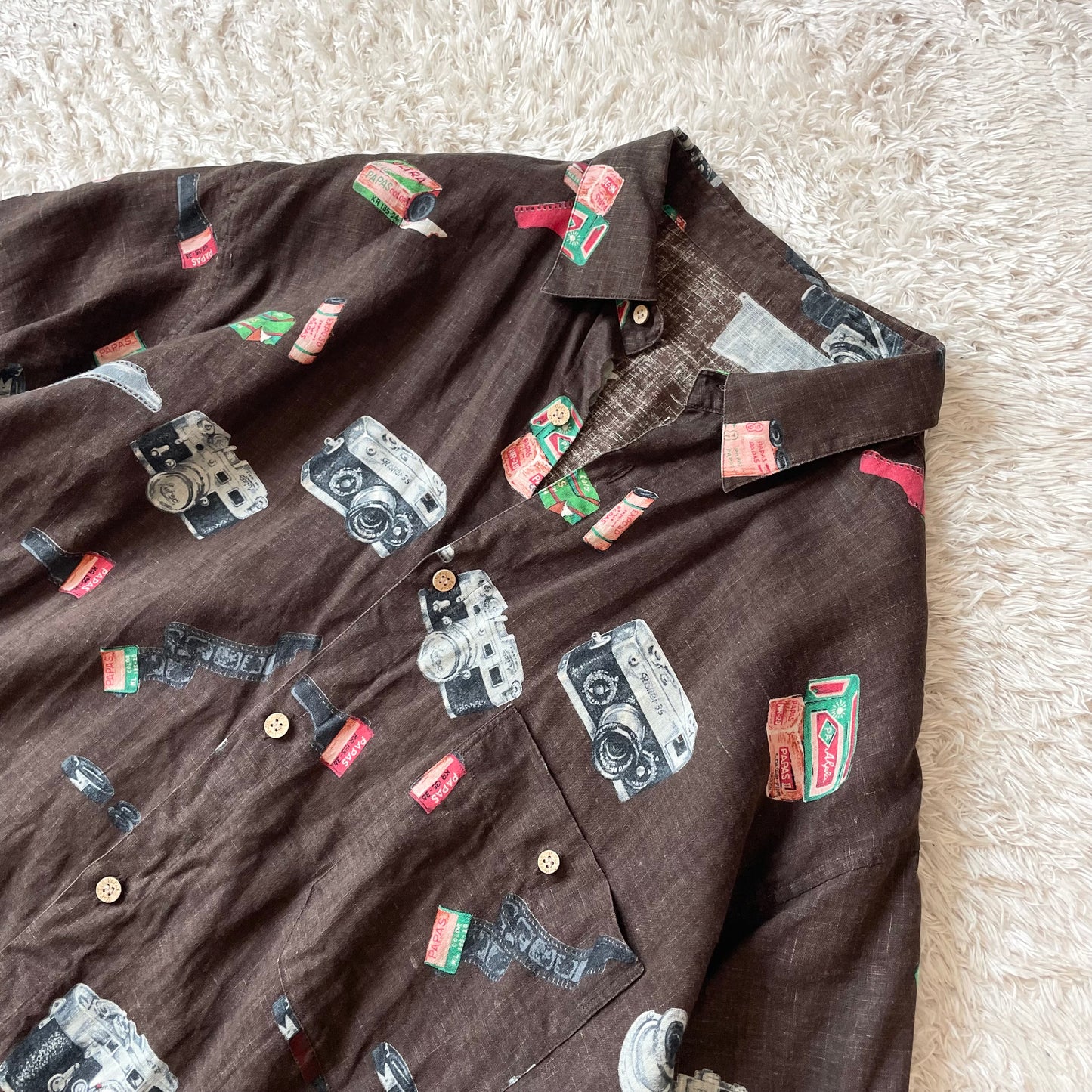 パパス 極美品 PAPAS リネンロングスリーブシャツ L 茶 カメラ