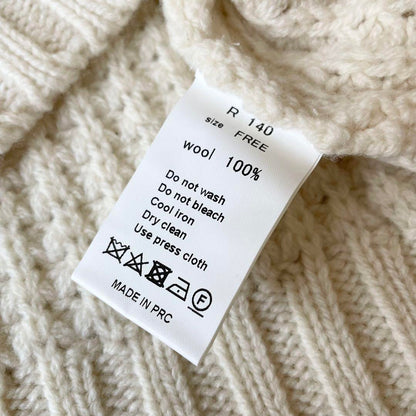 ローブデポー 新品タグ付 メリノウールニット F ホワイト