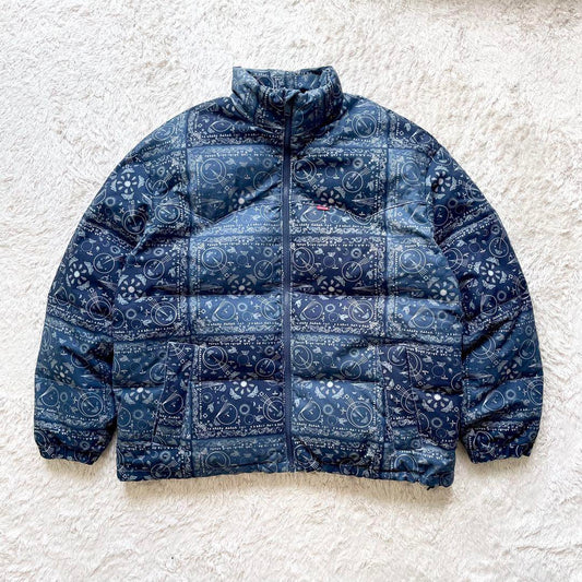 LEVI’S ダウンジャケット L バンダナ柄