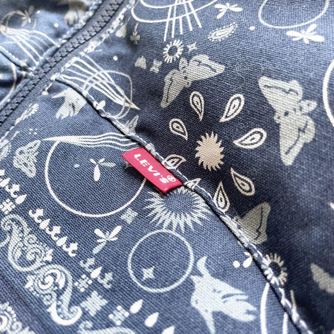LEVI’S ダウンジャケット L バンダナ柄