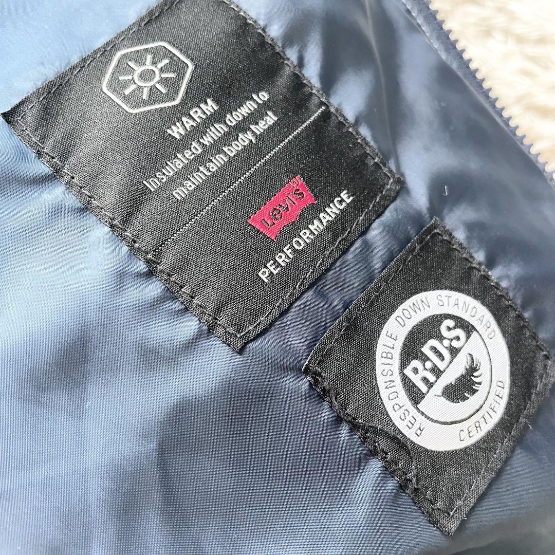 LEVI’S ダウンジャケット L バンダナ柄