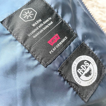 LEVI’S ダウンジャケット L バンダナ柄