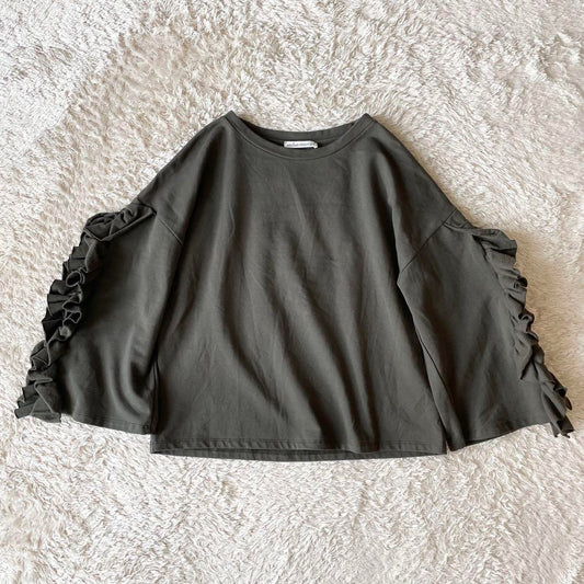 ステファノモルタリ 美品 フリルスリーブスウェット 40 カーキ