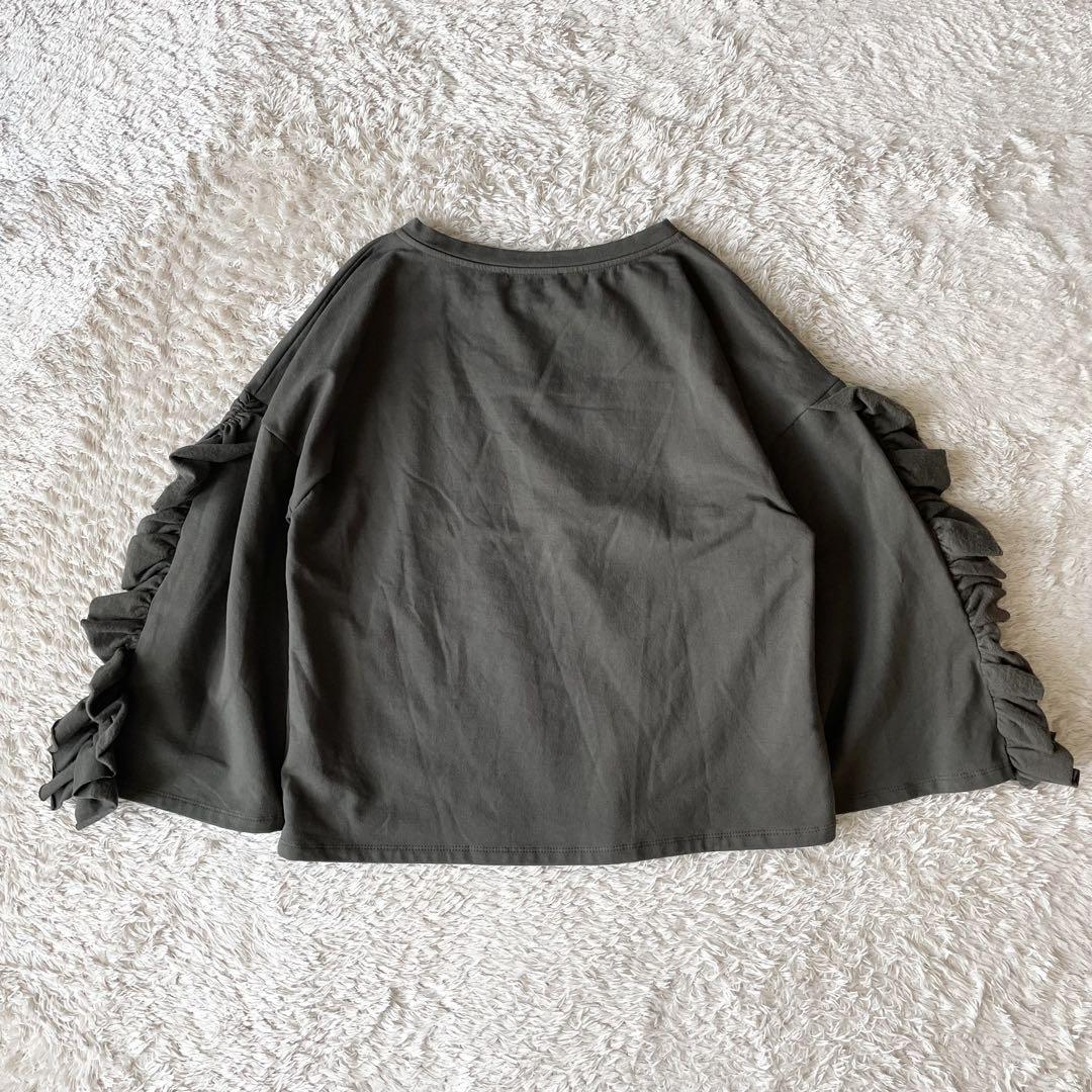 ステファノモルタリ 美品 フリルスリーブスウェット 40 カーキ