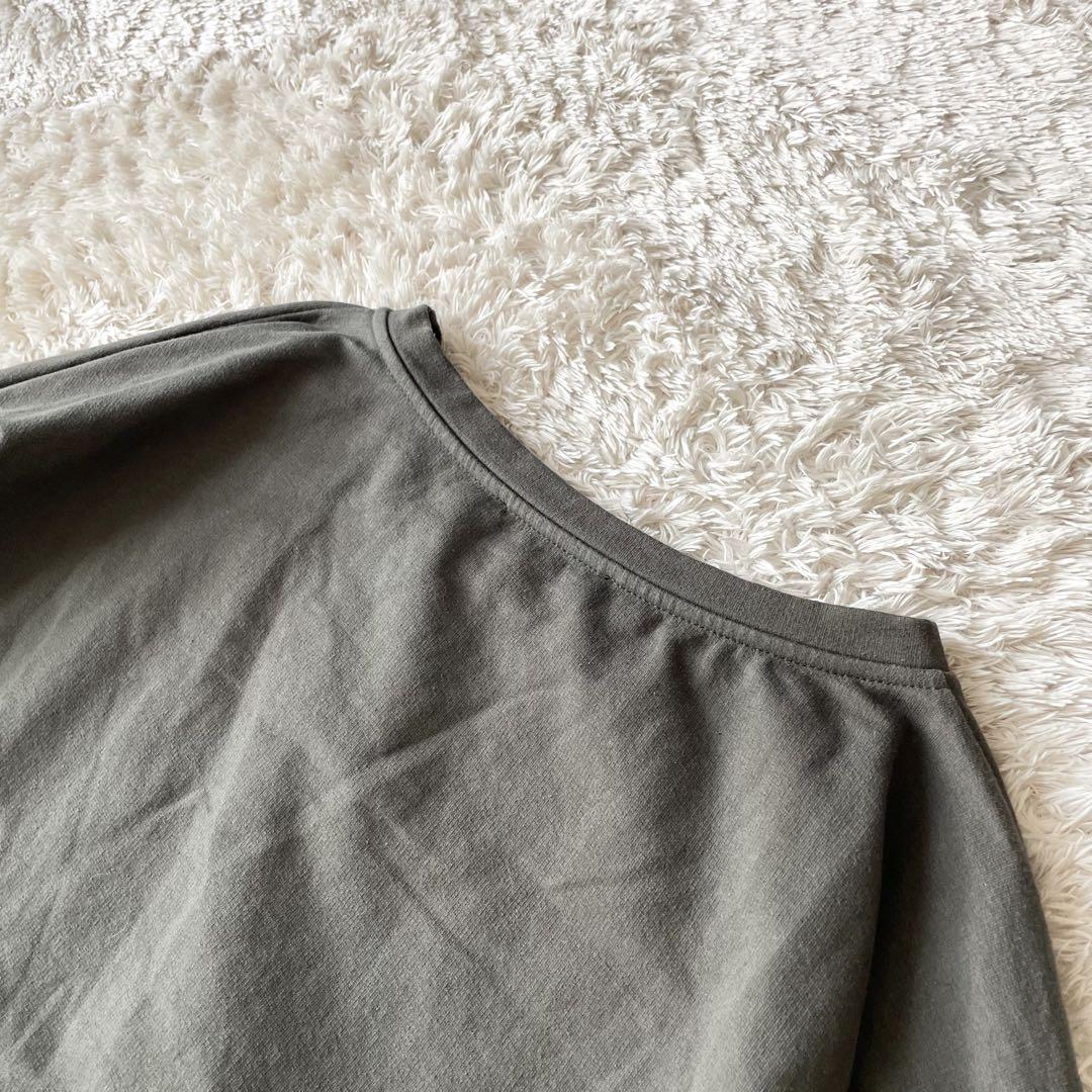 ステファノモルタリ 美品 フリルスリーブスウェット 40 カーキ