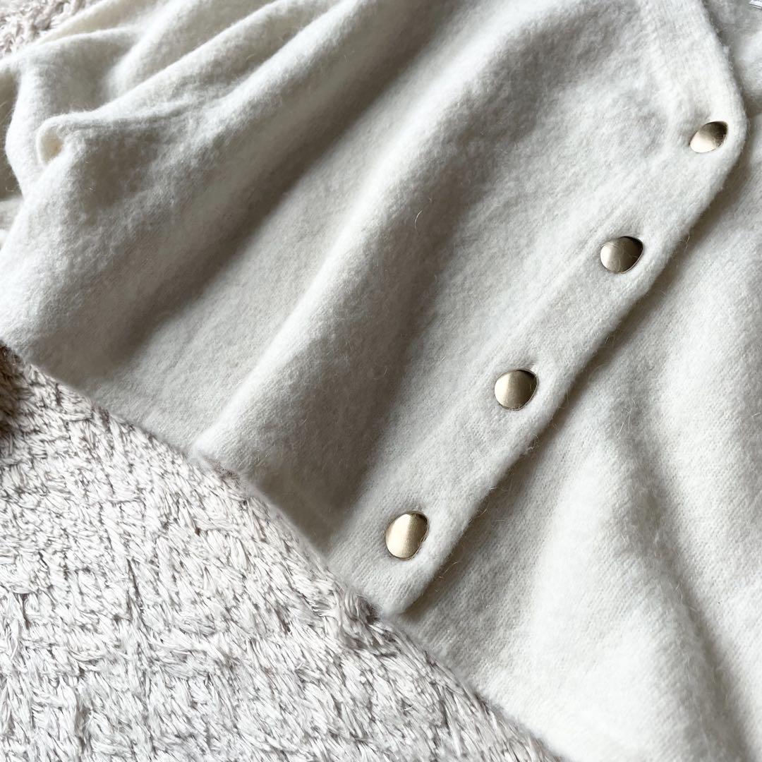 セルフォード 極美品 CELFORD クロップドカーディガン 金ボタン F 白