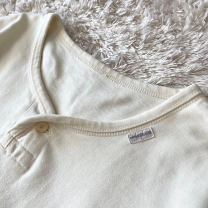 パパス 美品 長袖 カットソー ヘンリーネック L アイボリー アメ車ロゴ