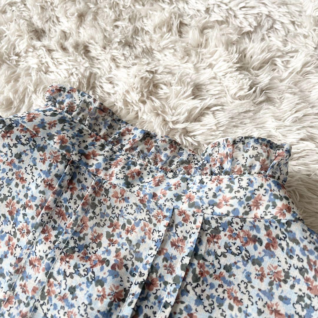 JUSGLITTY 新品タグ付 フリルネックシアーブラウス 小花柄